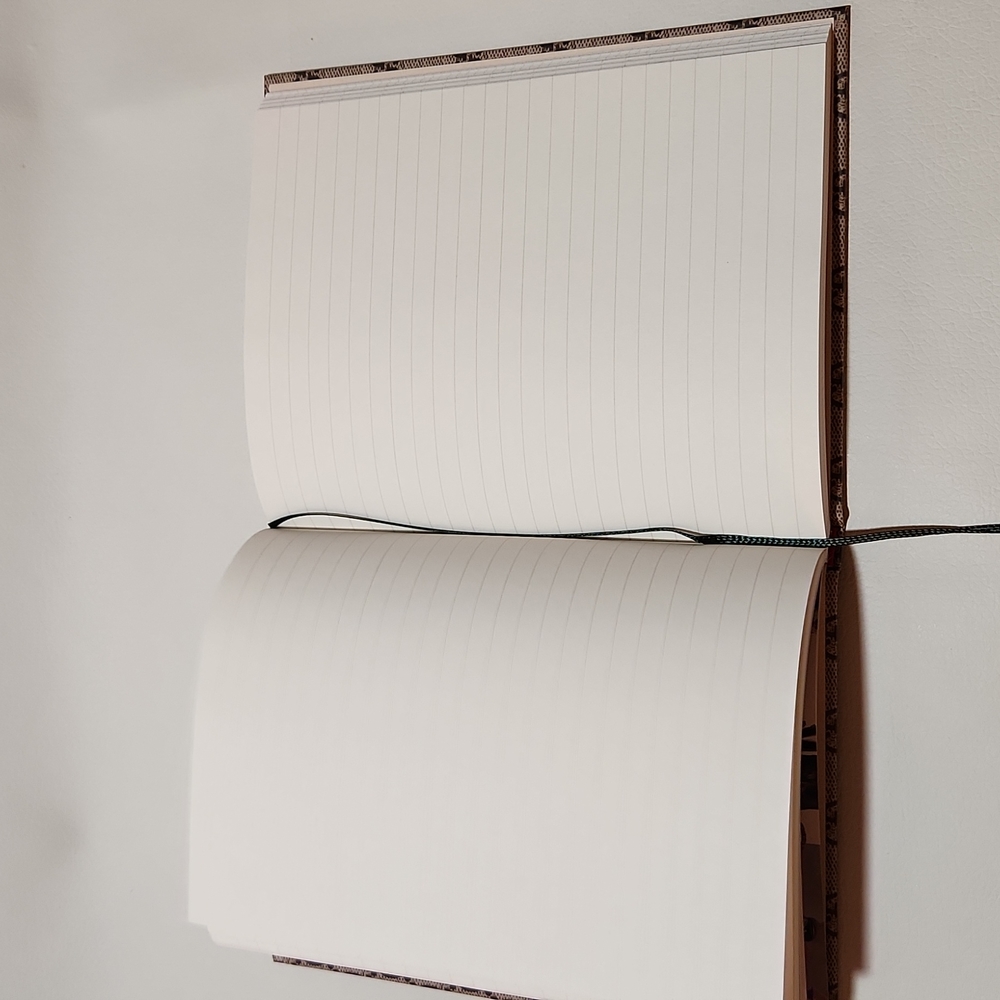 Authentic Gucci Monogram Embossed  My Gucci Book Limited Edition Noteboo… - Picture 14 of 16